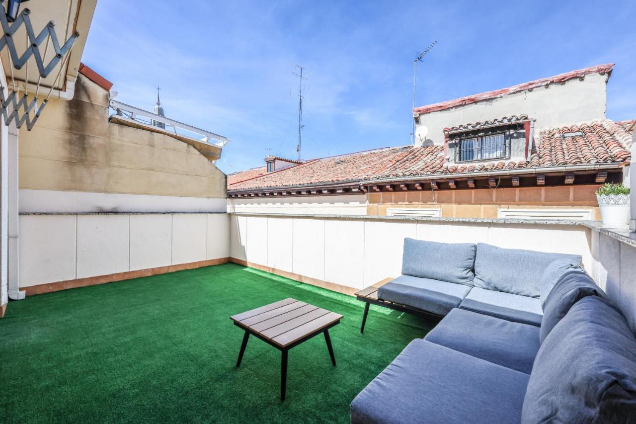 Atico Reformado Con Terraza En Lavapies Apartment Madrid Ngoại thất bức ảnh